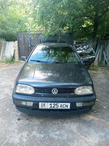 голф з: Volkswagen Golf: 1992 г., 1.8 л, Механика, Бензин, Хэтчбэк