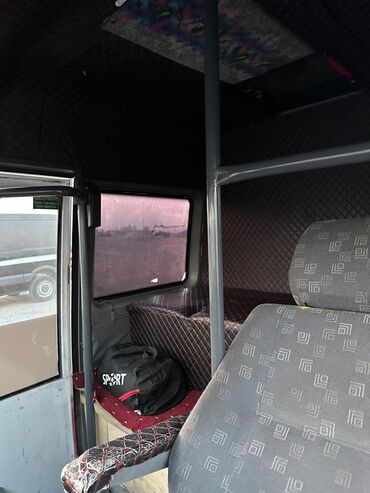 Mercedes-Benz: Mercedes-Benz Спринтер: 2004 г., 2.2 л, Механика, Дизель, Фургон — 6