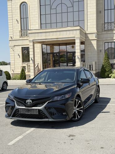 авто в кредит без первоначального взноса: Toyota Camry: 2017 г., 2.5 л, Автомат, Бензин
