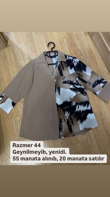 Köynək və bluzalar: Bej və naxışlı dizaynı olan, 44 ölçülü yeni qadın köynəyi. Bu köynək