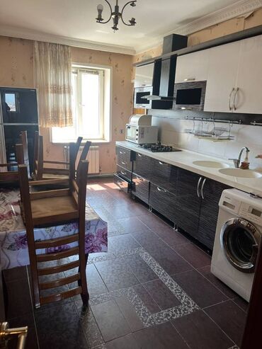 Uzunmüddətli kirayə mənzillər: Nərimanov metrosuna Avtobusla 5-dəqiqə məsafədə Montində 9 mərtəbəli — 7