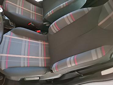 Peugeot: Godiste: 2015 Cena: 4800€ Kilometraza: 121,000km Automobil je u — 17