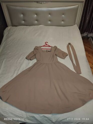 coco chanel mademoiselle qiymeti: Ziyafət donu, Maksi, Chanel, L (EU 40)