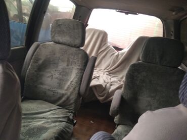 Nissan: Nissan Serena: 1994 г., 2 л, Механика, Бензин, Минивэн