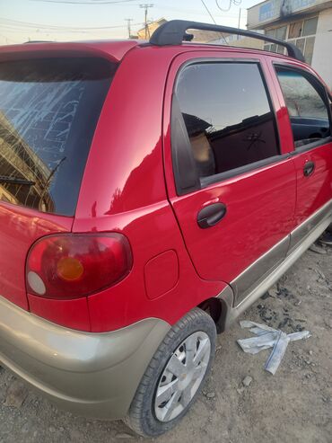 Daewoo: Daewoo Matiz: 2001 г., 0.8 л, Механика, Бензин, Минивэн