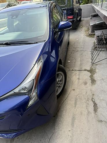 fit 2012: Toyota Prius: 2016 г., 1.8 л, Вариатор, Гибрид, Хэтчбэк — 3