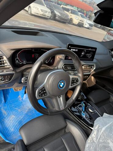 BMW: BMW : 2022 г. — 7