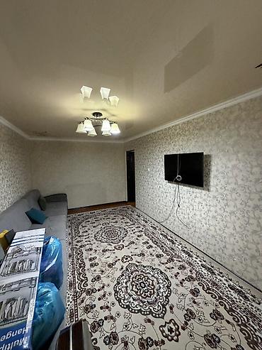 Продажа квартир: 1 комната, 32 м², 9 мкр 104 серия, 2 этаж — 2