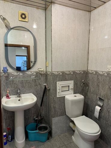 Uzunmüddətli kirayə mənzillər: Bu kirayə mənzil rahat yaşayış üçün uyğun geniş bir otaq təklif edir — 11