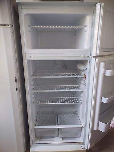 indesit: Холодильник Indesit, Б/у, Двухкамерный — 3