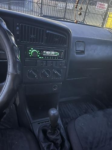 Транспорт: Volkswagen Passat Variant: 1989 г., 1.8 л, Механика, Бензин, Универсал — 9