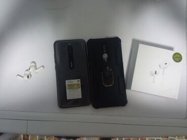 Мобильные телефоны: Xiaomi, Redmi 8, Б/у, 64 ГБ, цвет - Серый, eSIM