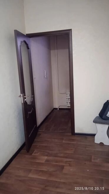 суточные квартиры 3 комнатные: 3 комнаты, Агентство недвижимости, Без подселения, С мебелью полностью