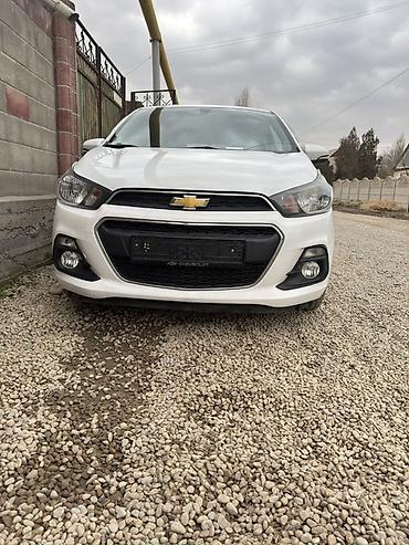 Chevrolet: Chevrolet Spark: 2016 г., 1 л, Автомат, Бензин, Хэтчбэк — 3