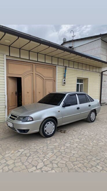 машина некция: Daewoo Nexia: 2008 г., 1.5 л, Механика, Бензин, Седан