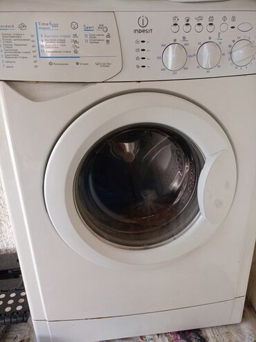 утюги подошвой деликатных тканей: Стиральная машина Indesit, Б/у, Автомат, Полноразмерная