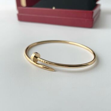 домашние халаты больших размеров: Жёсткий браслет из полированного металла в виде изогнутого гвоздя. - at lalafo.kg домашние халаты больших размеров: Жёсткий браслет из полированного металла в виде изогнутого гвоздя. -