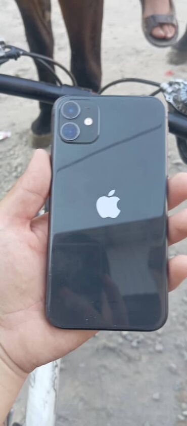 Apple iPhone: IPhone 11, Б/у, 64 ГБ, Space Gray, Защитное стекло, 90 %
