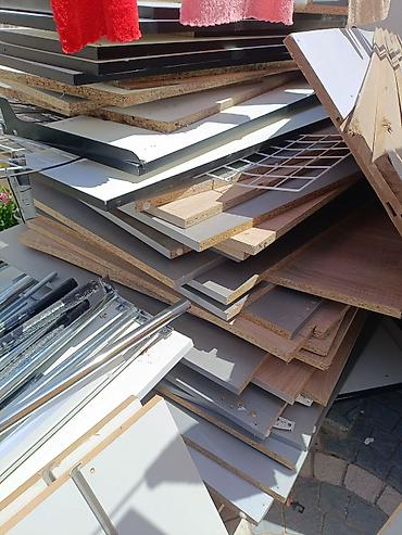 Оборудование для магазинов: Mağaza vitrini və avadanlıq dəsti - Slatwall tipli panel lövhələr — 1