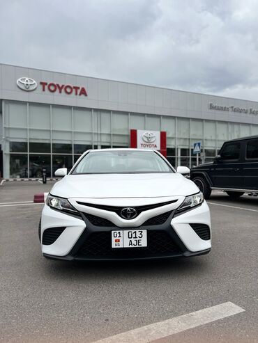 фуранер тойота: Toyota Camry: 2020 г., 2.5 л, Автомат, Бензин, Седан