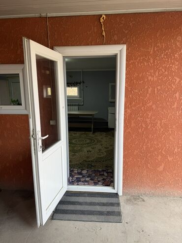 купить дом из контейнера: Сдаётся отдельное помещение с отдельным входом через пластиковую