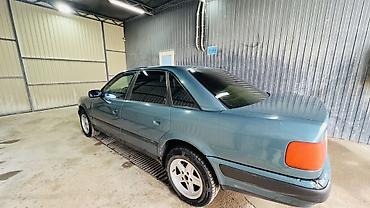 24 вольт: Audi 100: 1993 г., 2.6 л, Механика, Газ, Седан — 1