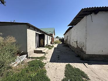 хата суточные: Продается дом с готовым бизнесом под квартиры Есть 3 квартиры по 3 — 6
