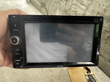двухдиновая магнитола: Б/у, 2-DIN, 7 ", Без системы, Без оперативной памяти ГБ ОЗУ, Менее 16 Гб ПЗУ