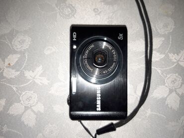 zoom: Fotoaparat samsung Adi və Hd video cəkir təmiz 16.1 megapikseldi 5