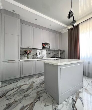 Sifarişlə mətbəx mebeli: 🔹 Mətbəxinizə Gözəllik və Rahatlıq Qatın! 🔹 🏠 Evinizin ən çox vaxt — 13