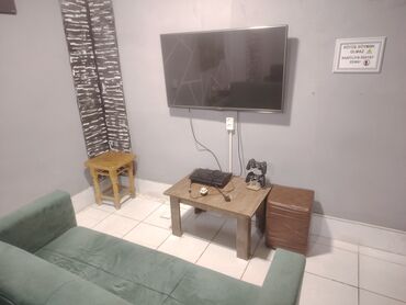 Digər oyun və konsollar: PlayStation oyun zalı – tam avadanlıqla - Bir neçə oyun guşəsi: hər — 4