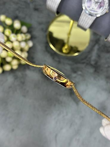 mirvari muncuq: Yeni, Qol saatı, Louis Vuitton, rəng - Qızılı — 2