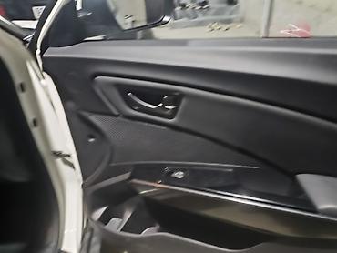 Ssangyong: Ssangyong Tivoli: 2020 г., 1.6 л, Автомат, Дизель, Кроссовер — 2