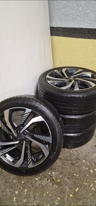 Geely: Geely Monjaro: 2024 г., 2 л, Автомат, Бензин, Внедорожник — 3