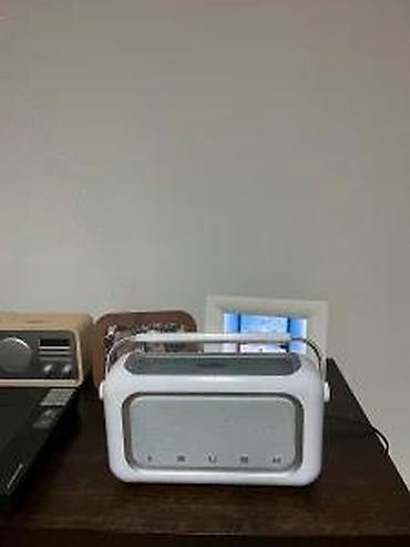 Pojačala i prijemnici: Bush prenosni radio (DAB/FM) - Kompaktan retro dizajn u beloj boji sa — 14