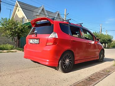 Honda: Honda Fit: 2002 г., 1.3 л, Автомат, Бензин, Хэтчбэк — 2