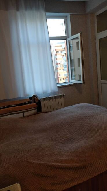 Uzunmüddətli kirayə mənzillər: Xırdalanda köhnə bazara yaxın yaxın yerləşən ümumi sahəsi 60 kv,m — 9