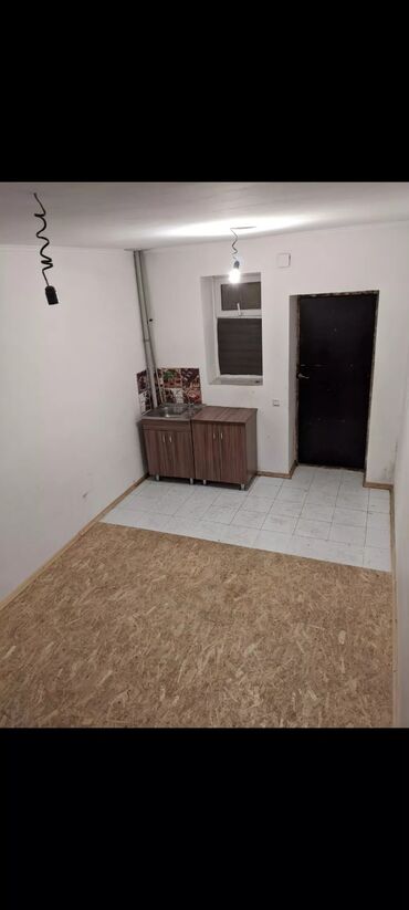 Долгосрочная аренда домов: 15 м², 1 комната, Теплый пол, Бронированные двери, Забор, огорожен