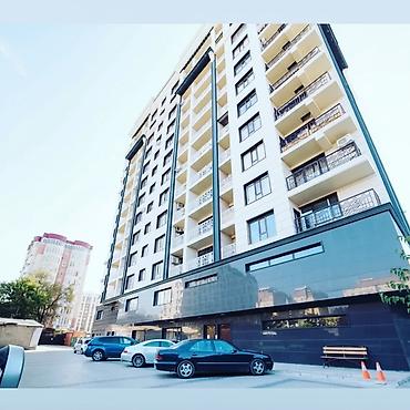 салон красоты сдаю: 1 комната, Бишкек Парк ТРЦ, Душевая кабина, Постельное белье, Кондиционер — 3