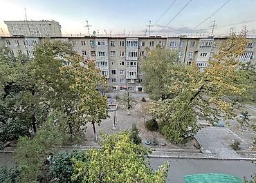 для пиццы: 3 комнаты, 56 м², Кок-Жар мкр 104 серия, 4 этаж, Косметический ремонт — 9