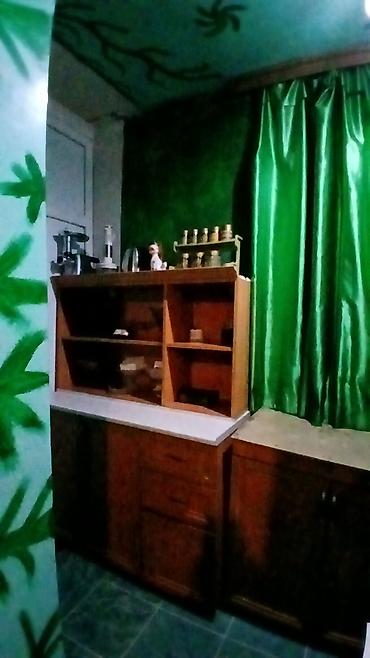 Uzunmüddətli kirayə mənzillər: Satılır. 5 mərtəbəli binanın 5 ci mərtəbəsində 2 otaqdan 3 otağa — 7