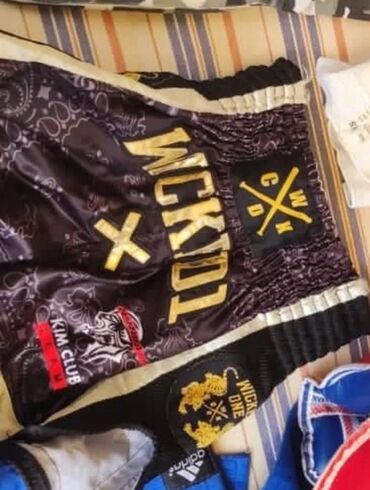 беговая дорожка б у: Продаю тайские шорты размер XS
