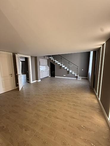 Продажа квартир: 4 комнаты, 117 м², Гостиничный тип, 2 этаж, Дизайнерский ремонт — 2