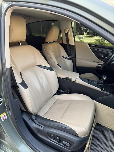 лексус ес 300 гибрид: Lexus ES: 2019 г., 2.5 л, Вариатор, Гибрид, Седан — 9