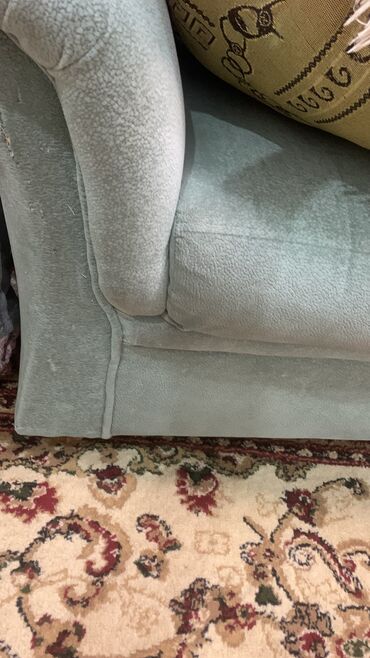 Прямые диваны: Диван/Кровать 2 м вместе с 2мя креслами в наборе/хорошего качества — 2