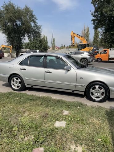 Mercedes-Benz: Mercedes-Benz E-Class: 1999 г., 3.2 л, Автомат, Бензин, Седан