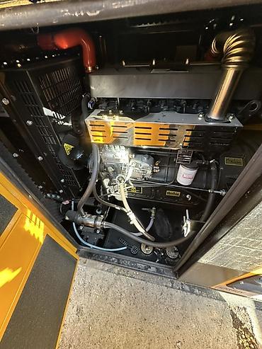 Генераторы: Дизельный генератор в шумозащитном кожухе Основные характеристики: - — 6