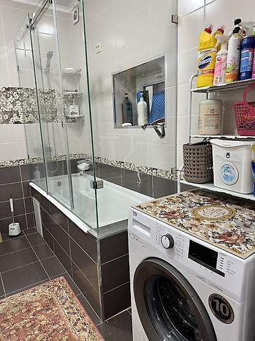 Продажа коттеджей и домов: 6 комнат, 240 м², 5 соток, Бишкек, Ак-Ордо 1 ж/м Агентство недвижимости — 14