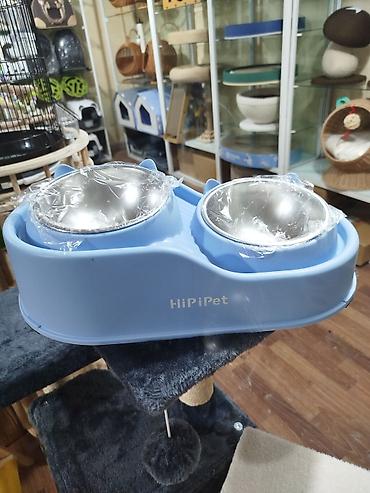 Двойная миска для домашних животных HiPiPet - Конструкция 2 в 1: две
