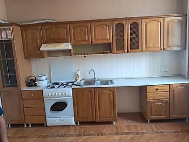 Metbext mebeli satilir 350azn olcu 4 metr uzerinde aspiratormoyka